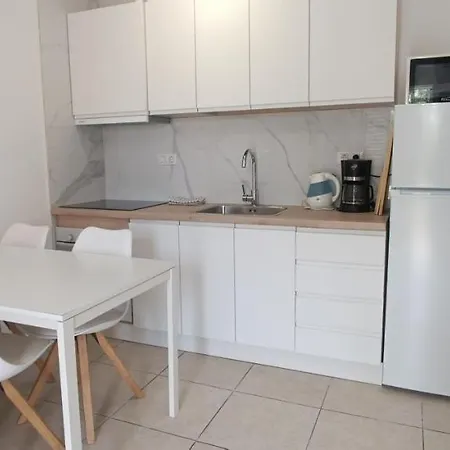 Newly Renovated Modern Apartment In Orlando Complex, Costa Adeje Exterior photo